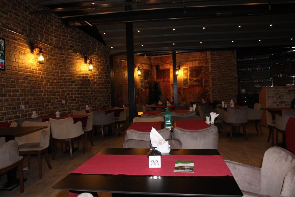 Oz Guven Hotel Istanboel Buitenkant foto